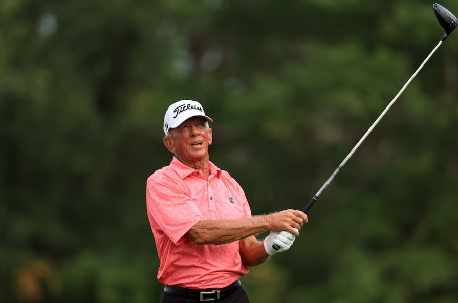 old white golfer 0014