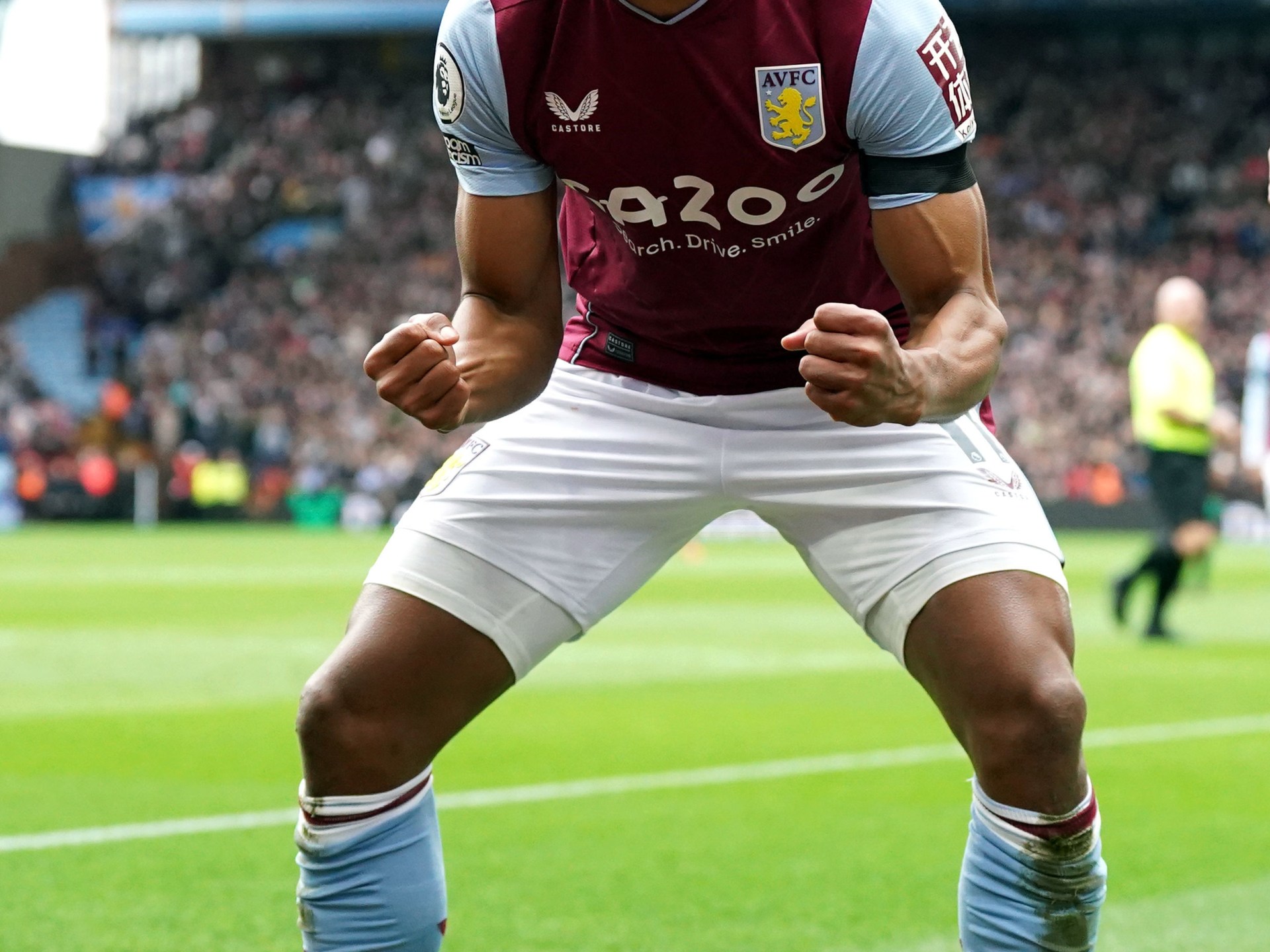 ollie watkins celebration 0024