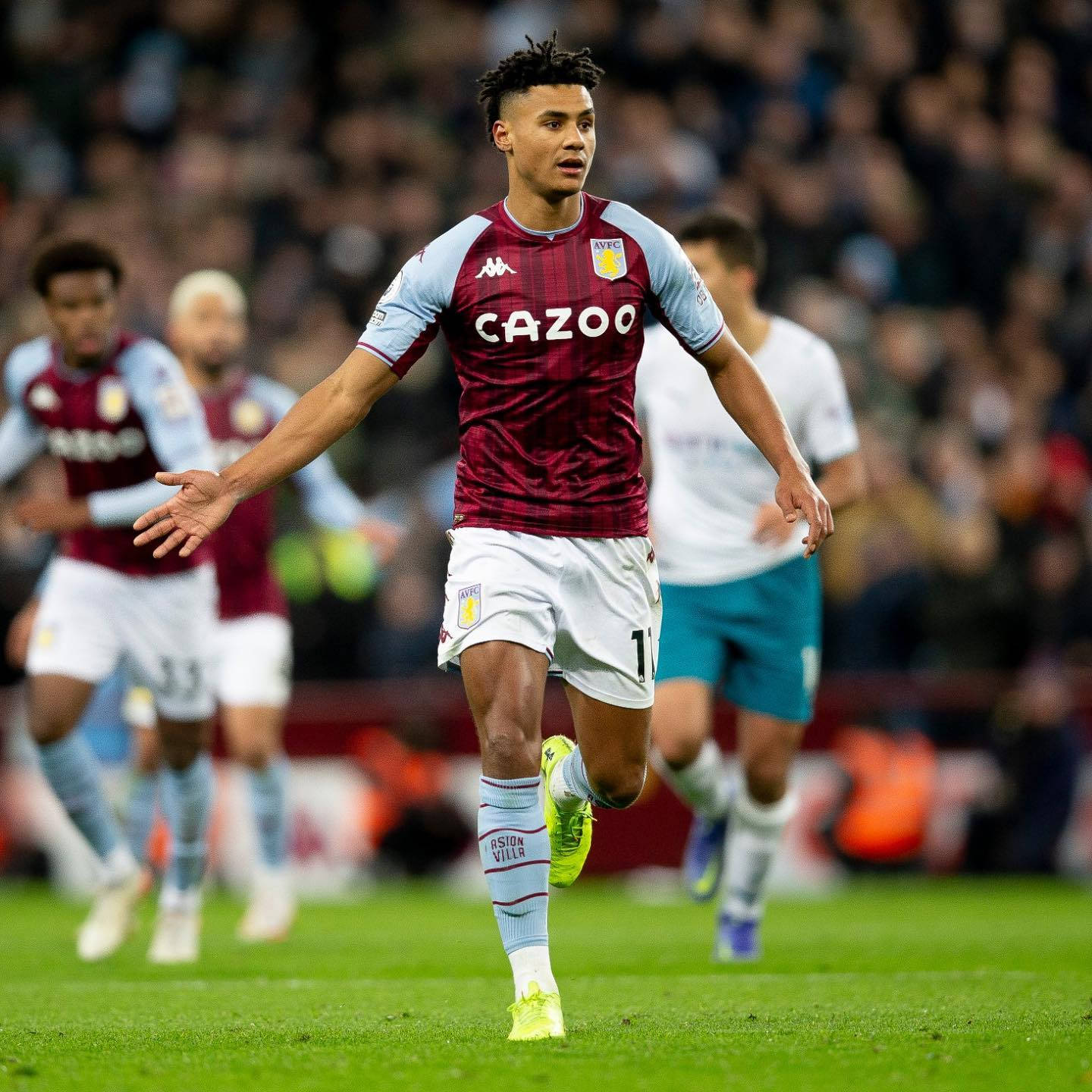 ollie watkins celebration 0042