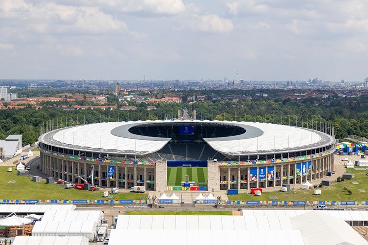 Olympiastadion 0041