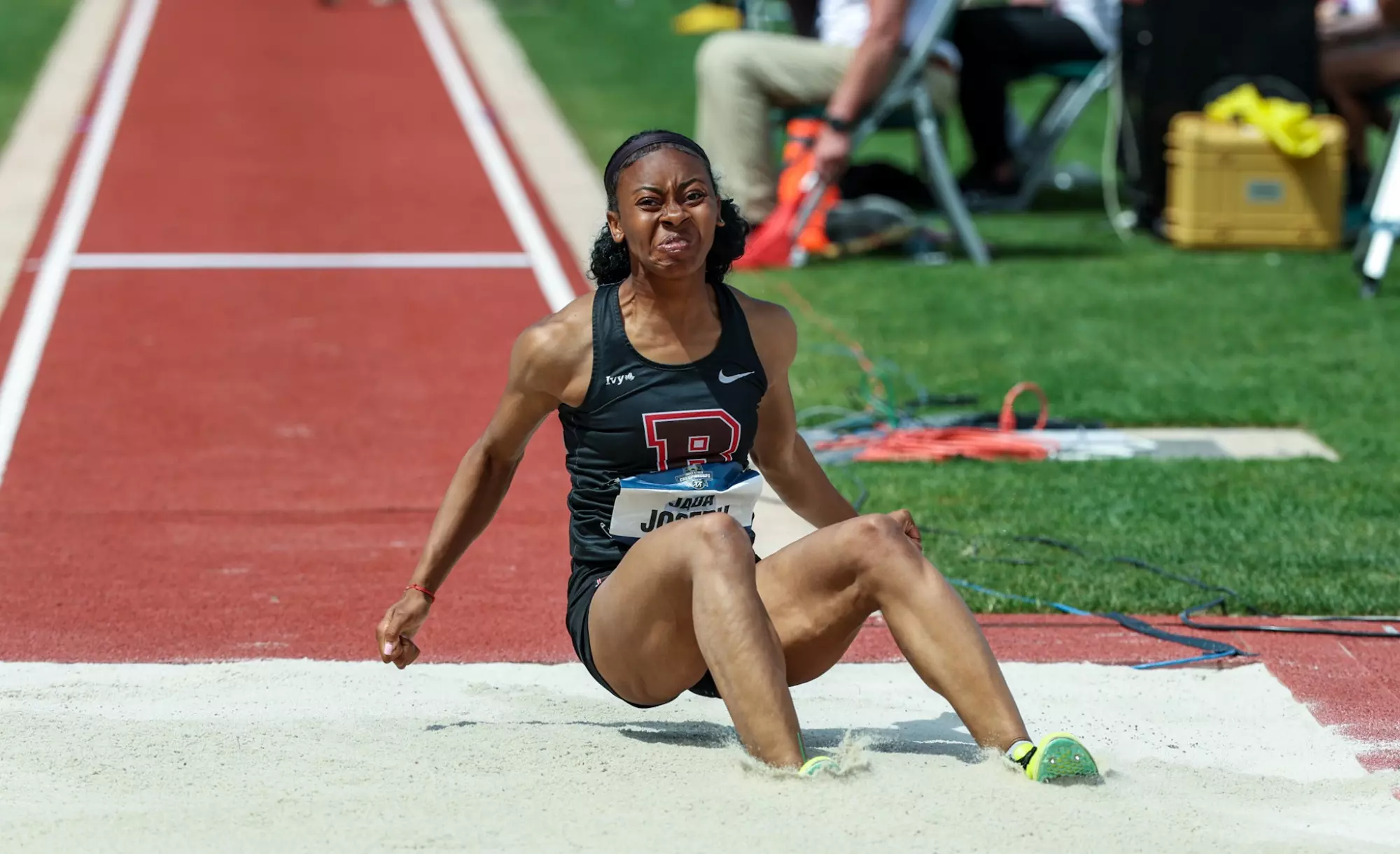 oregon womens long jump 0023