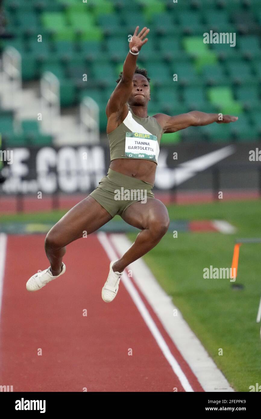 oregon womens long jump 0028