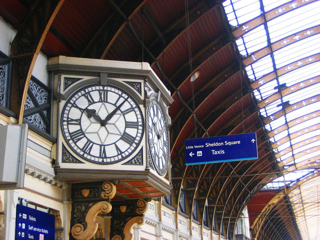 paddington clock 0042