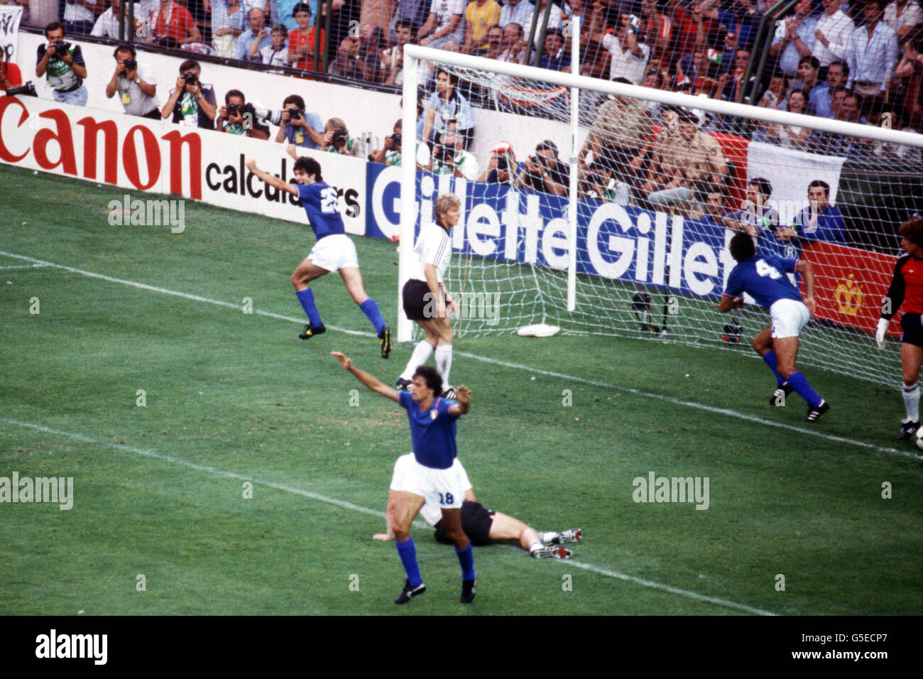 paolo rossi 1982 0061