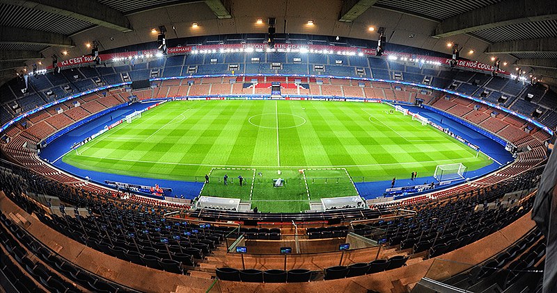 Parc des Princes tours