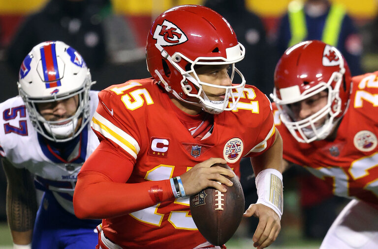 patrick mahomes and tom brady wallpaper 0012