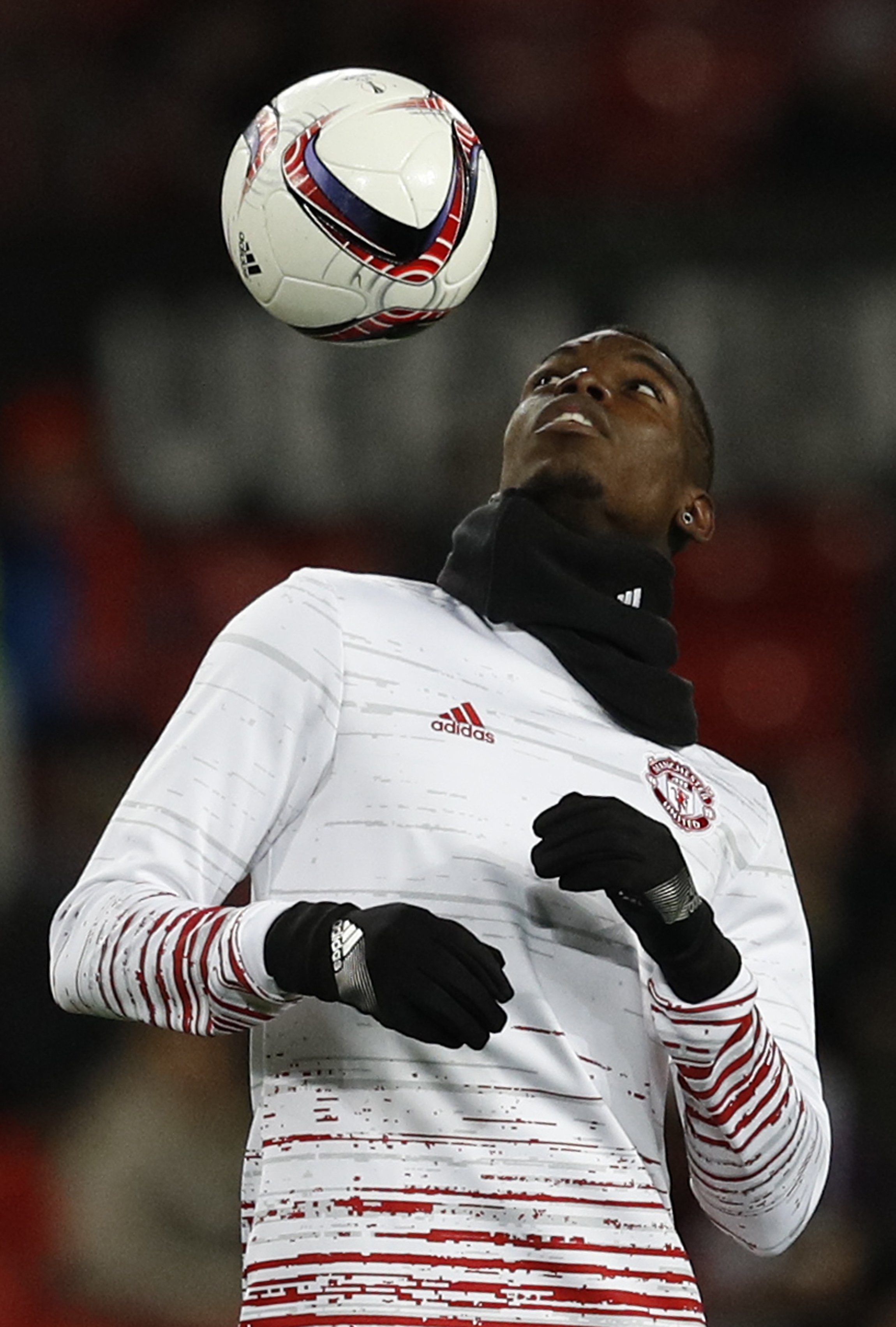 paul pogba ball 0023