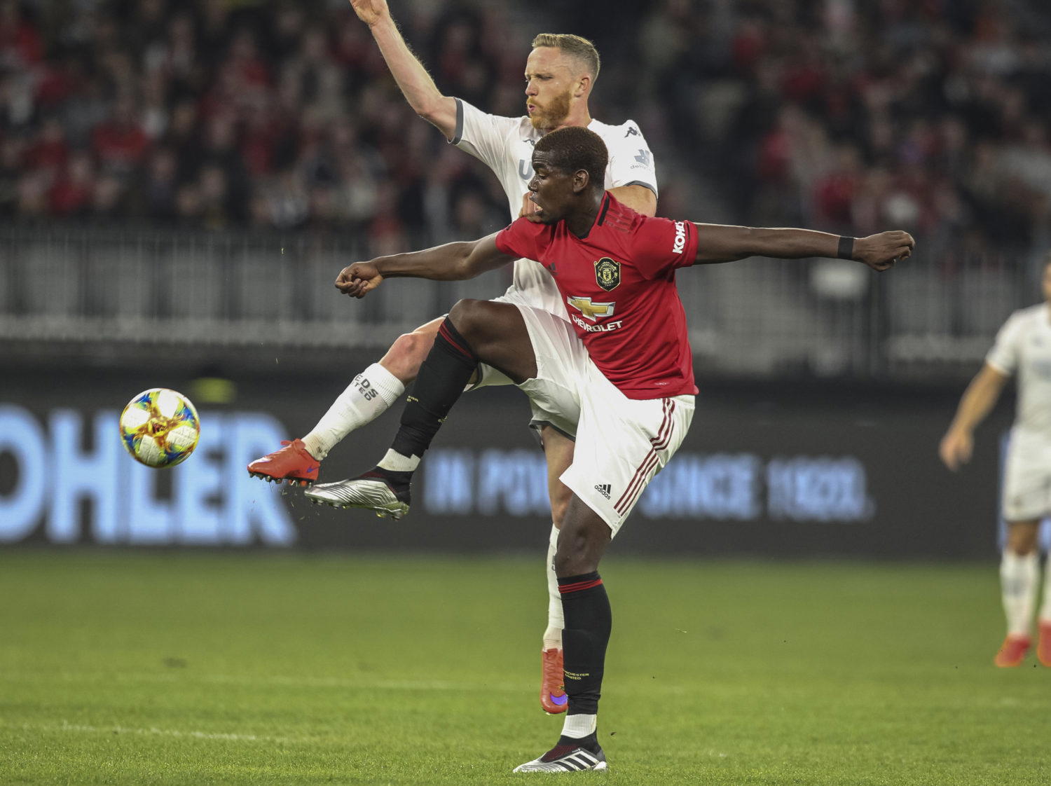 paul pogba ball 0062