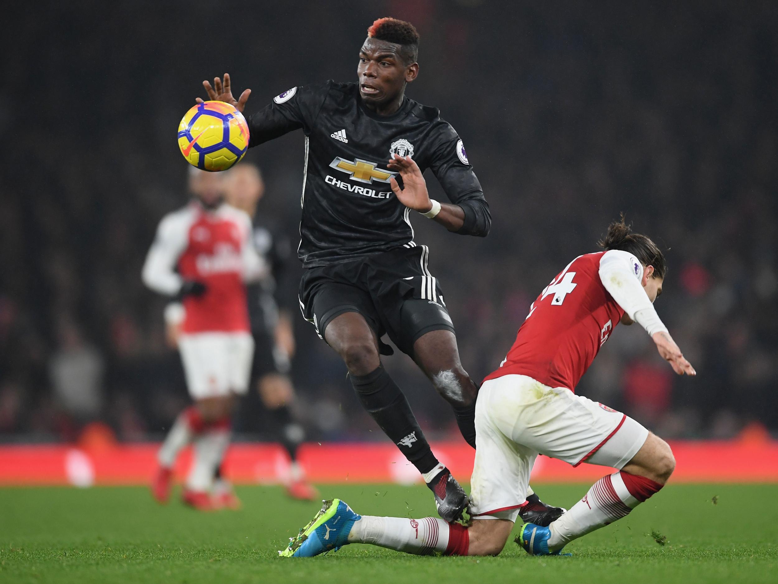 paul pogba ball 0072