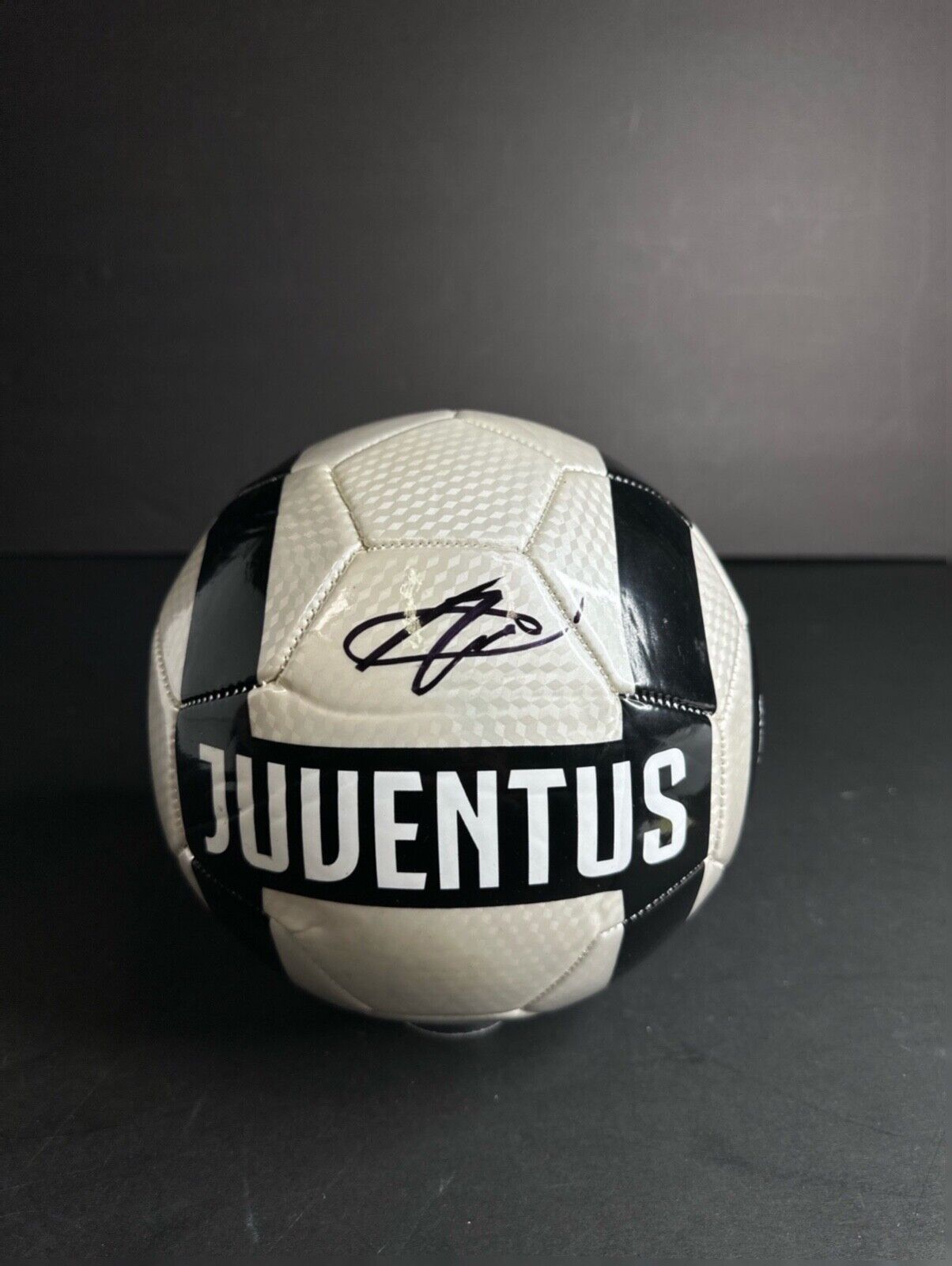 paul pogba ball 0094