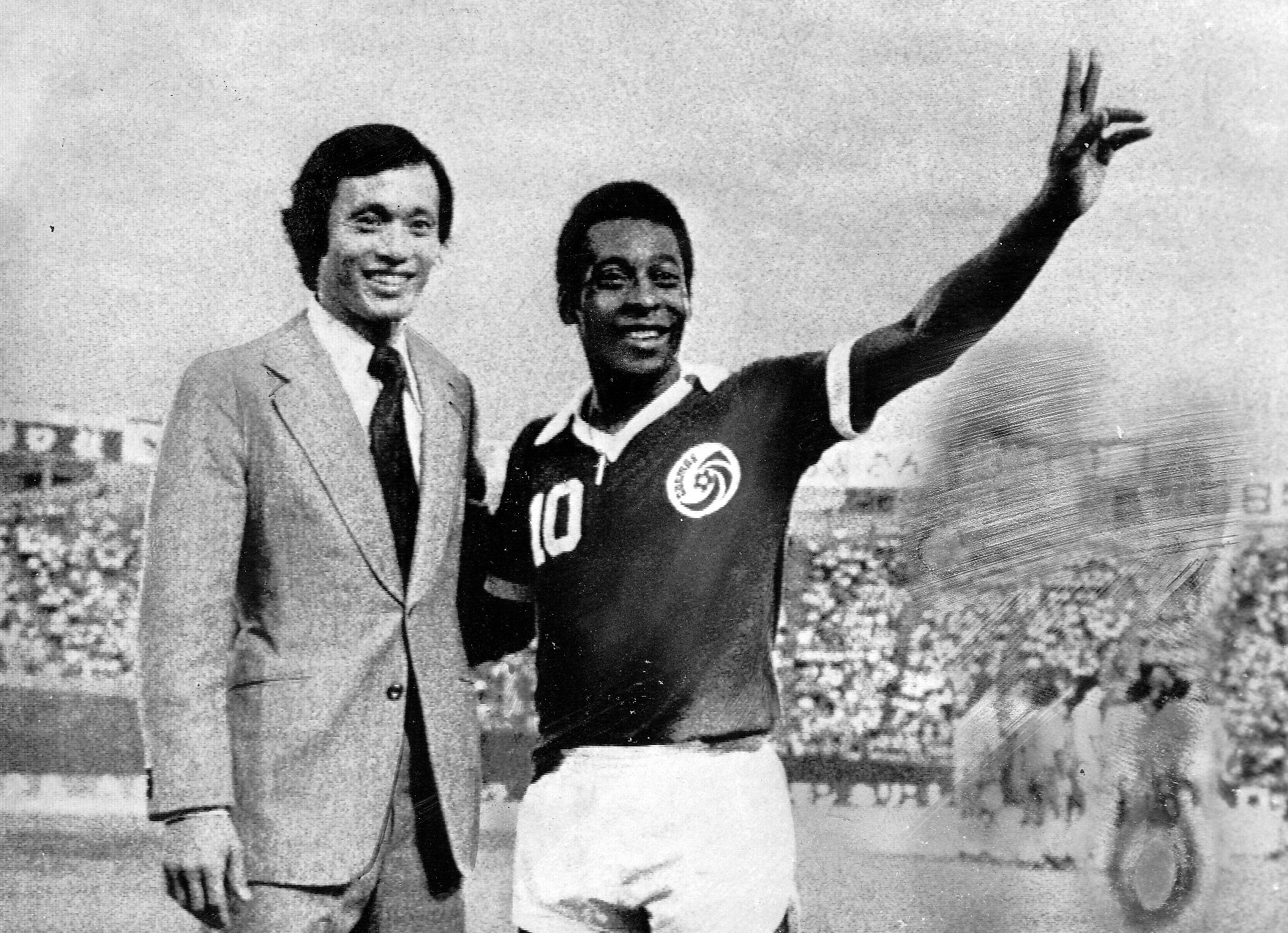 pele black and white photo 0051