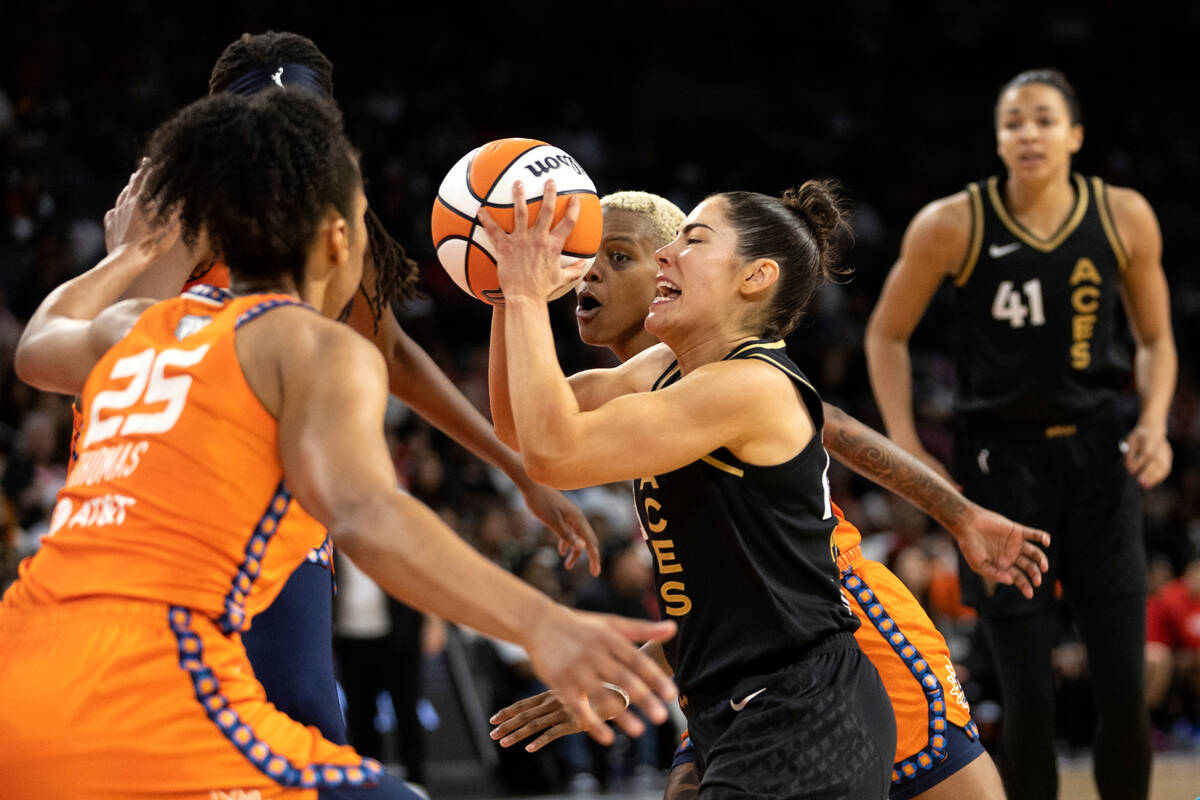 perfectly timed women's sports photos 0030