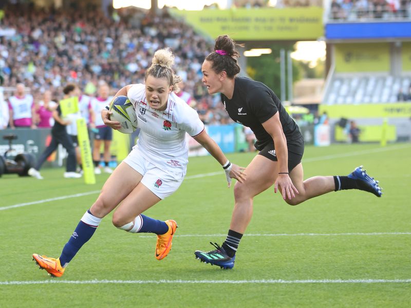 perfectly timed women's sports photos 0048