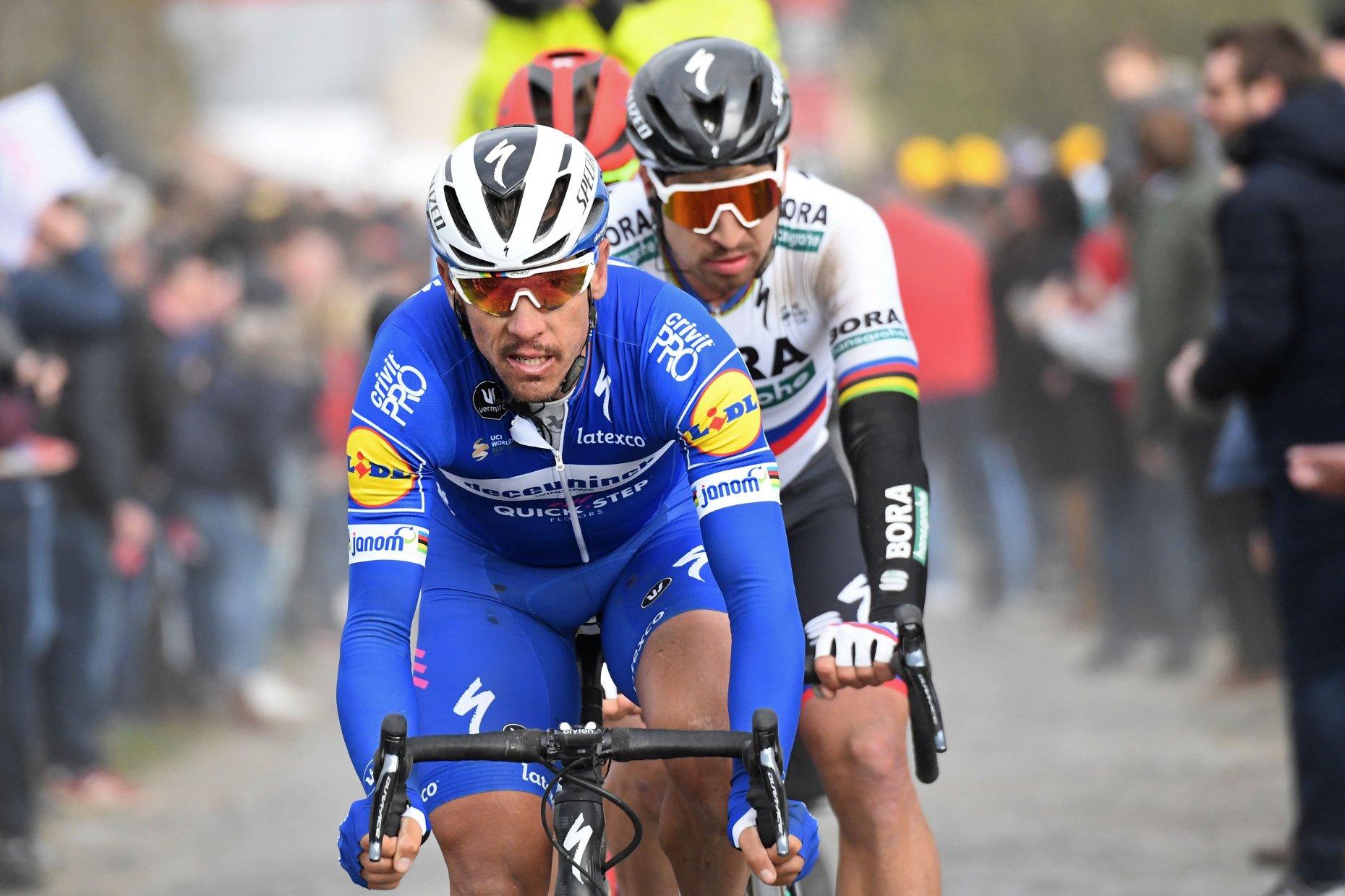peter sagan wheelie 0035