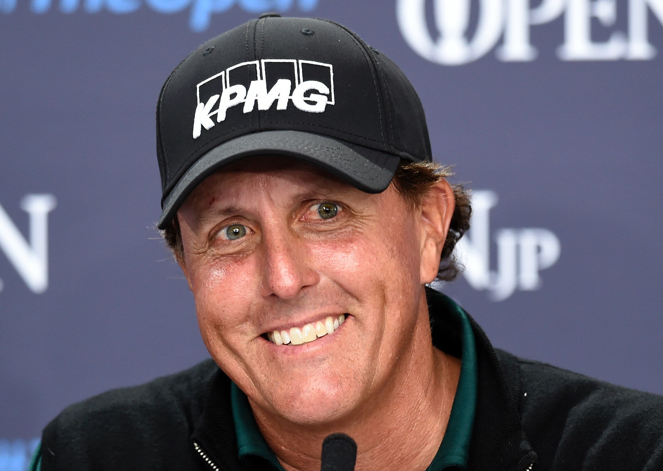 phil mickelson and tom watson video 0013