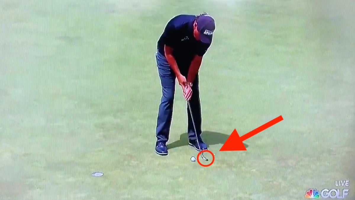 Phil Mickelson putting 0011