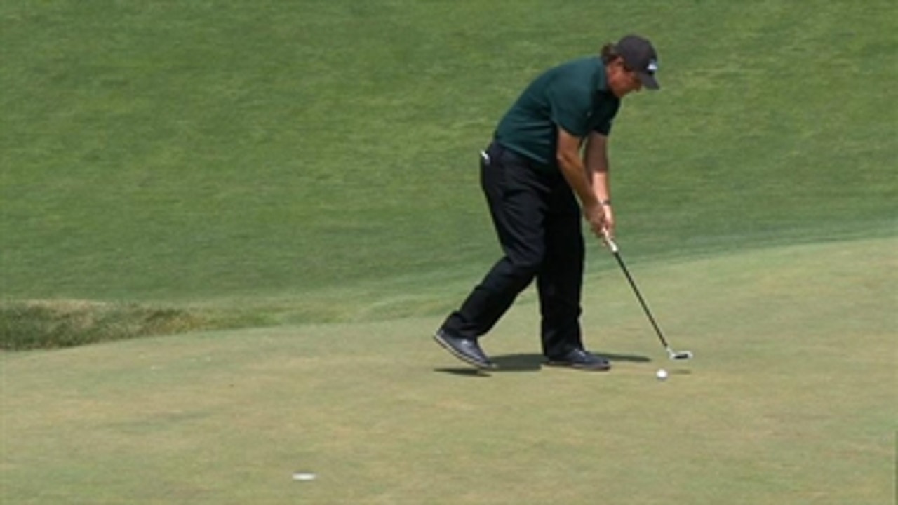 Phil Mickelson putting 0019