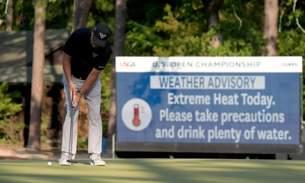 phil mickelson score today at the open 0039