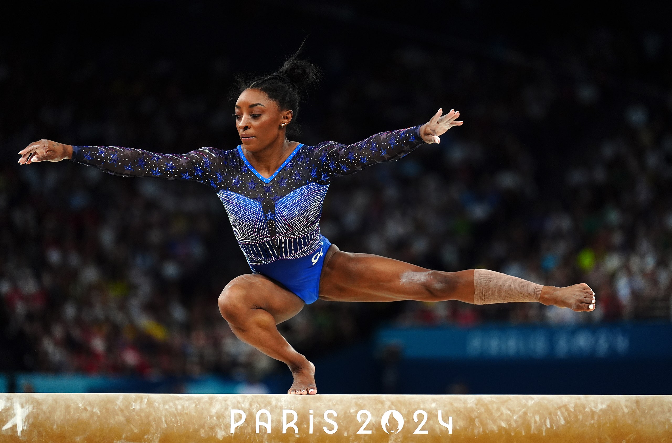 photos of simone biles