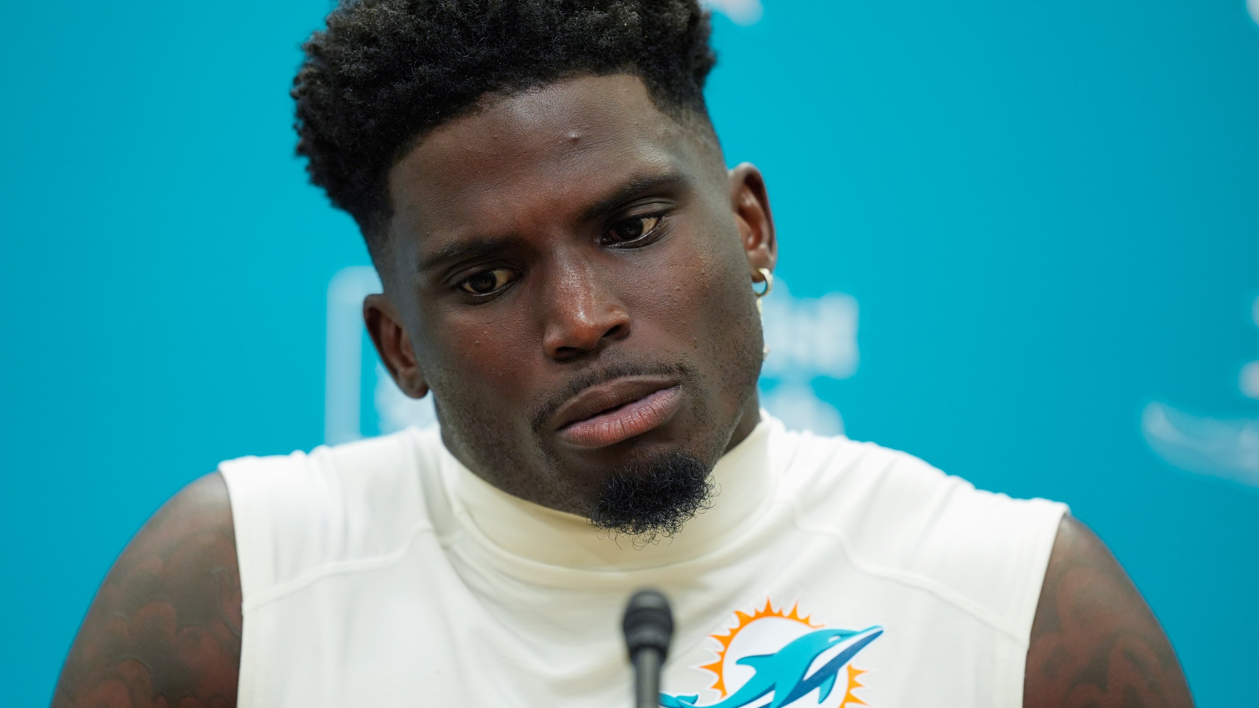 pics of tyreek hill