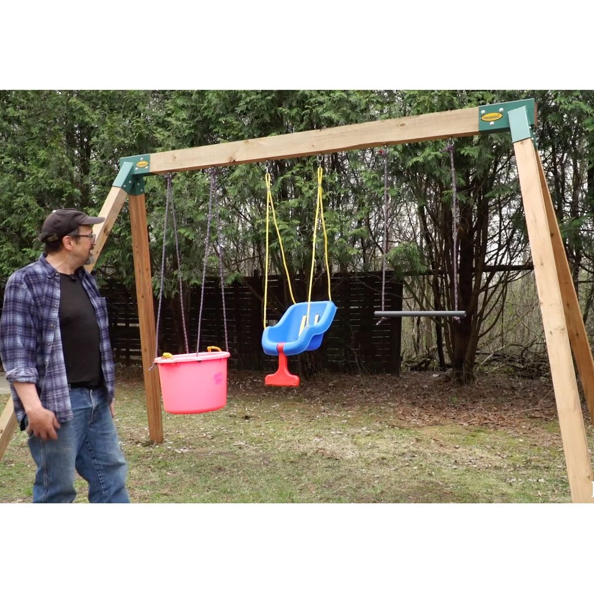 picture of a swing 0010