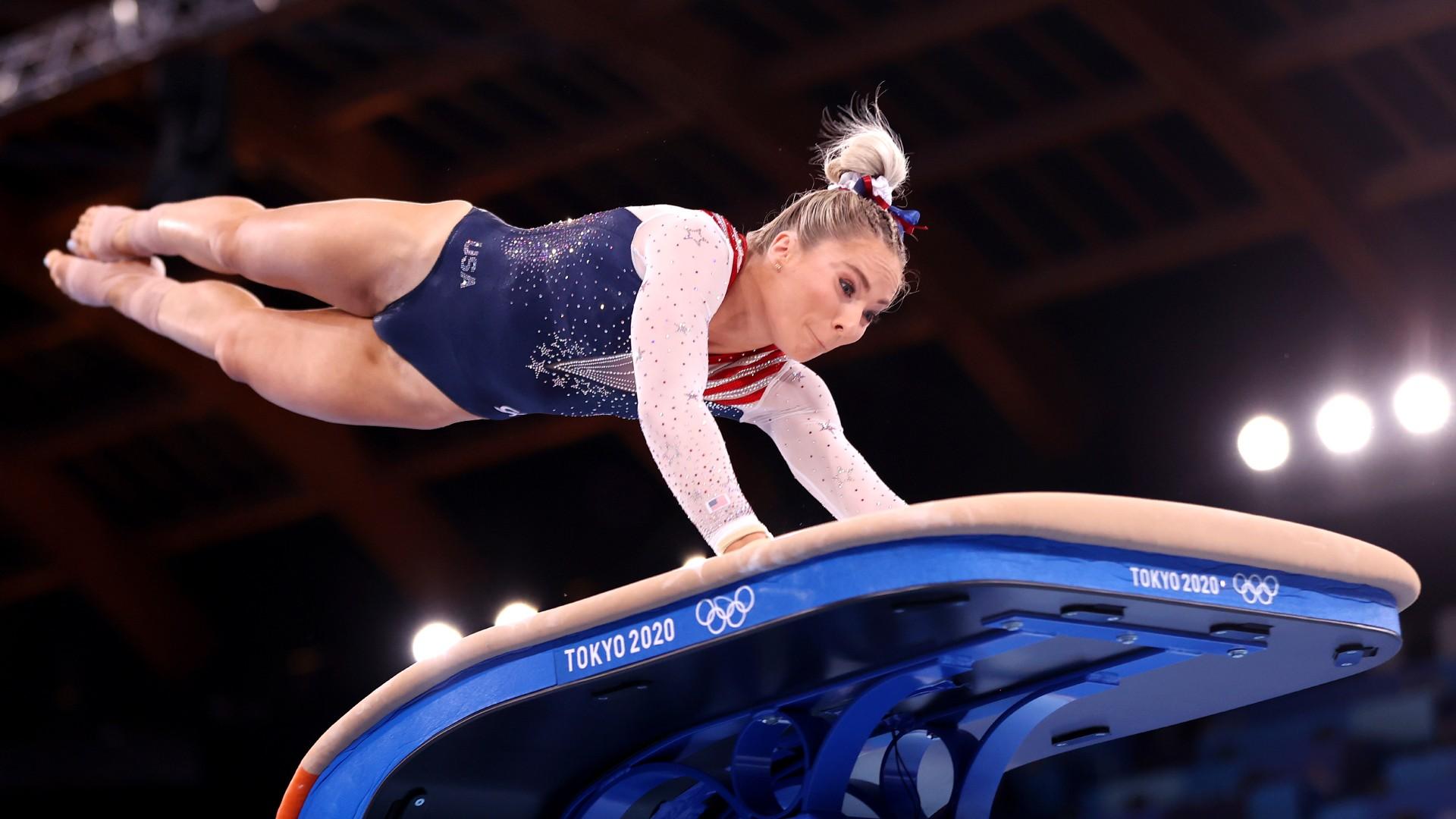 picture of a vault in gymnastics 0032