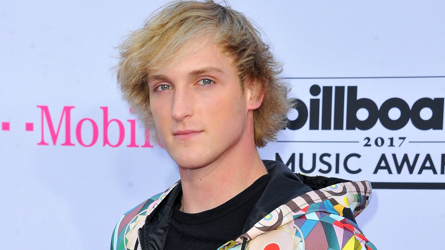 picture of logan paul 0011