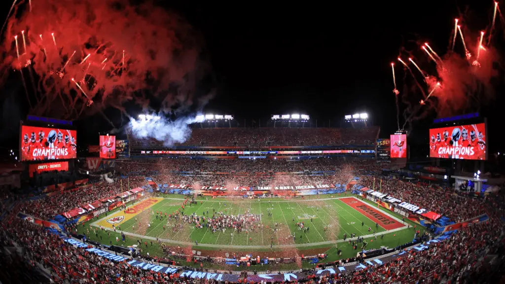 pictures of raymond james stadium 0011