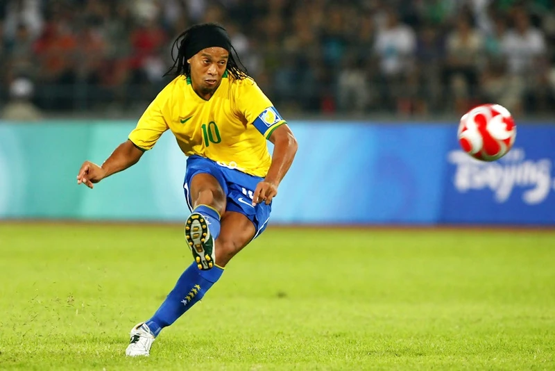 pictures of ronaldinho 0021