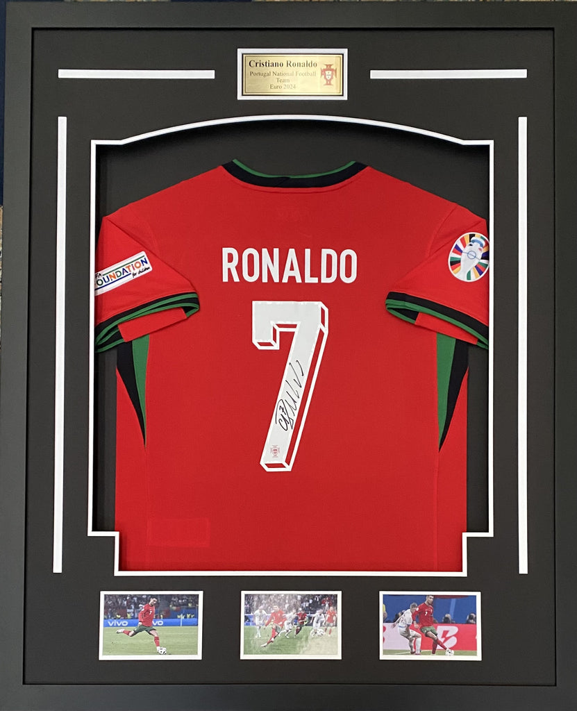 a picture of cristiano ronaldo 0066