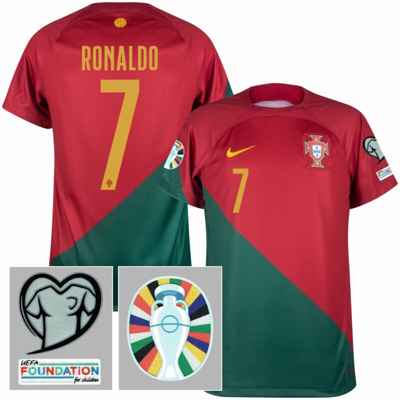 a picture of cristiano ronaldo 0074