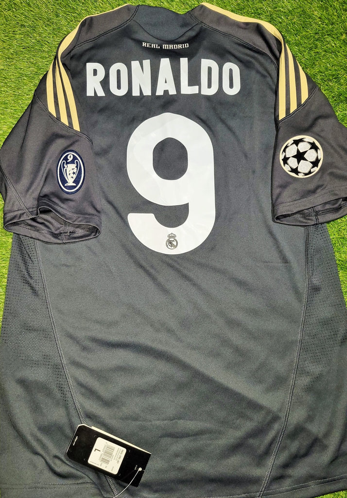a picture of cristiano ronaldo 0081