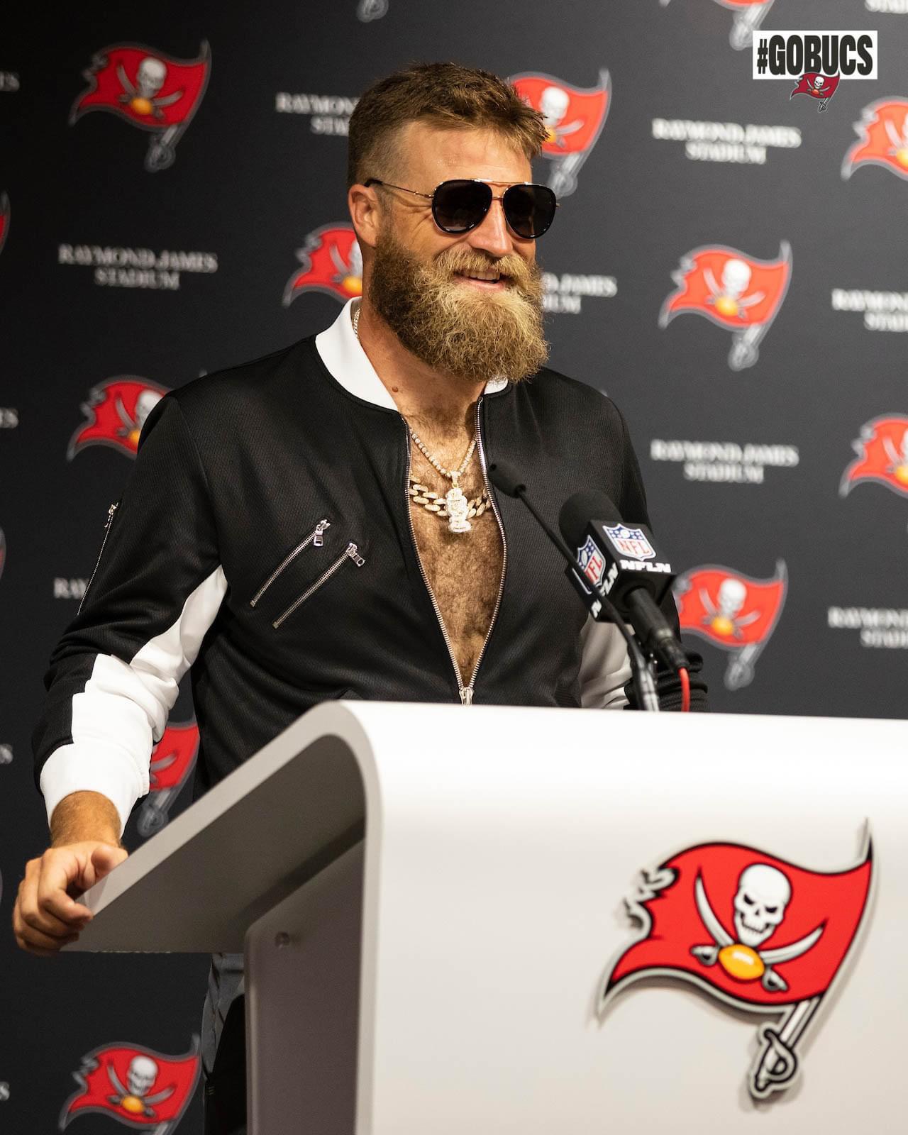 pictures of ryan fitzpatrick 0015