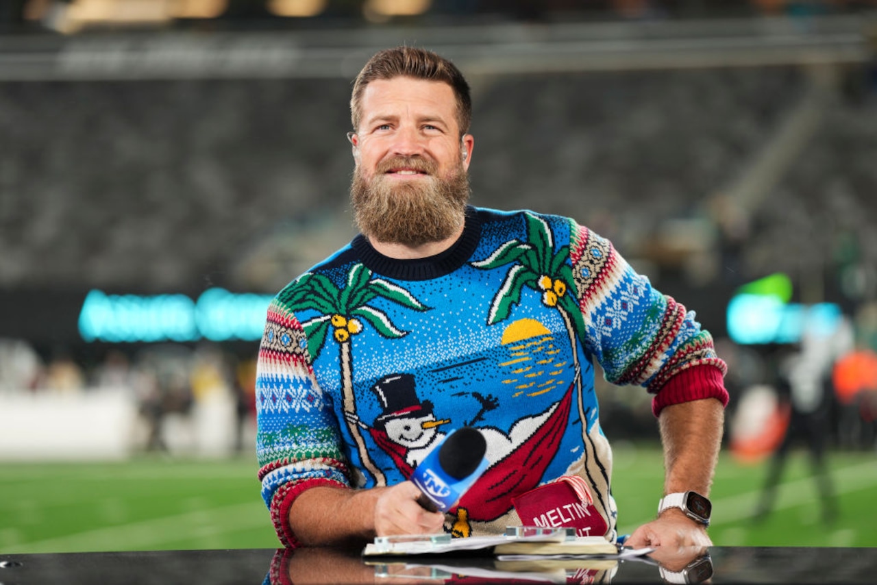 pictures of ryan fitzpatrick 0047