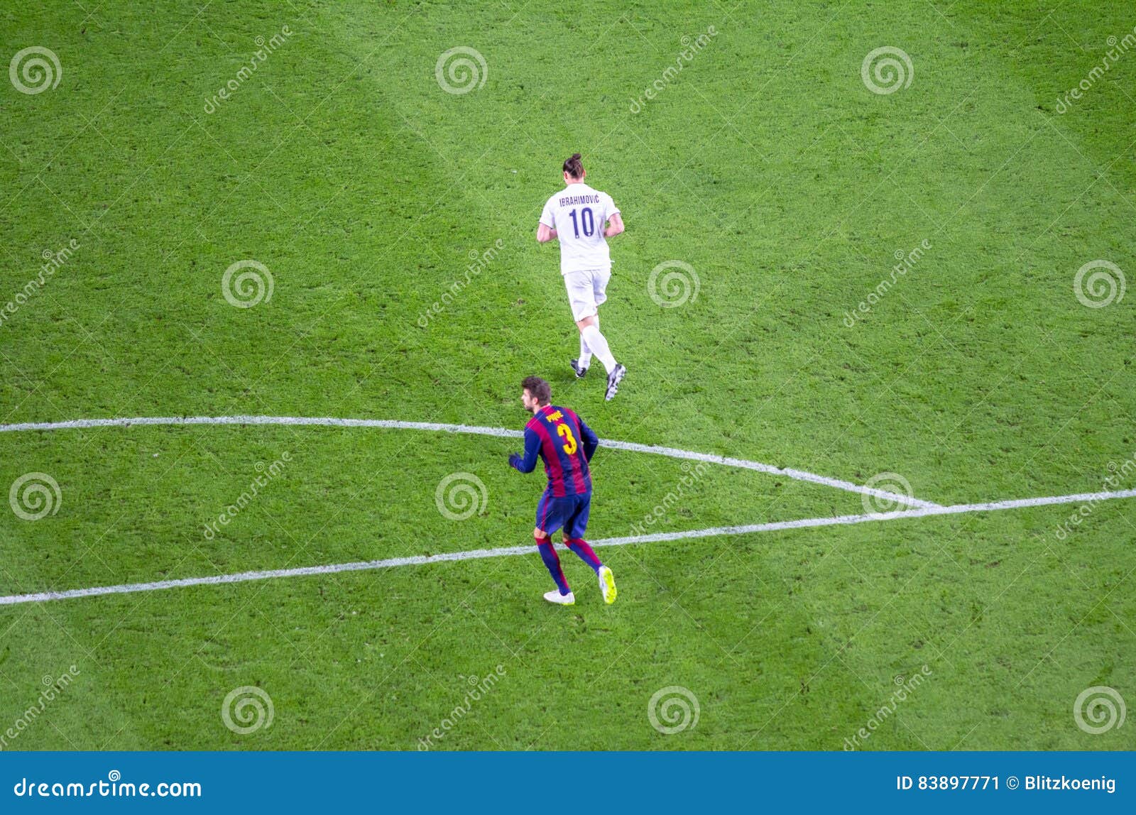 pique ibrahimovic photo 0046