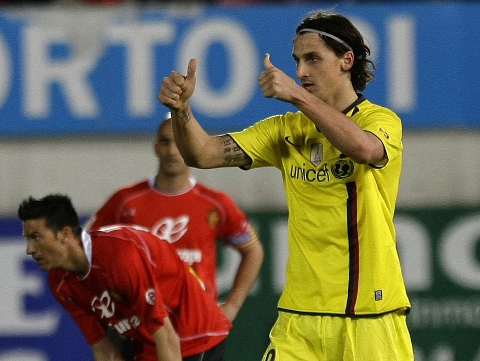 pique ibrahimovic photo 0061