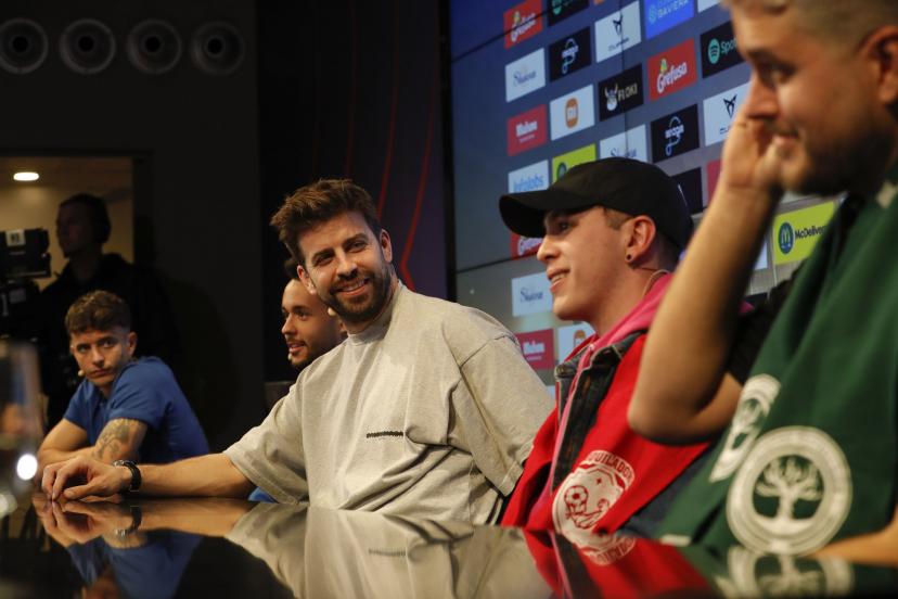 pique ibrahimovic photo 0079