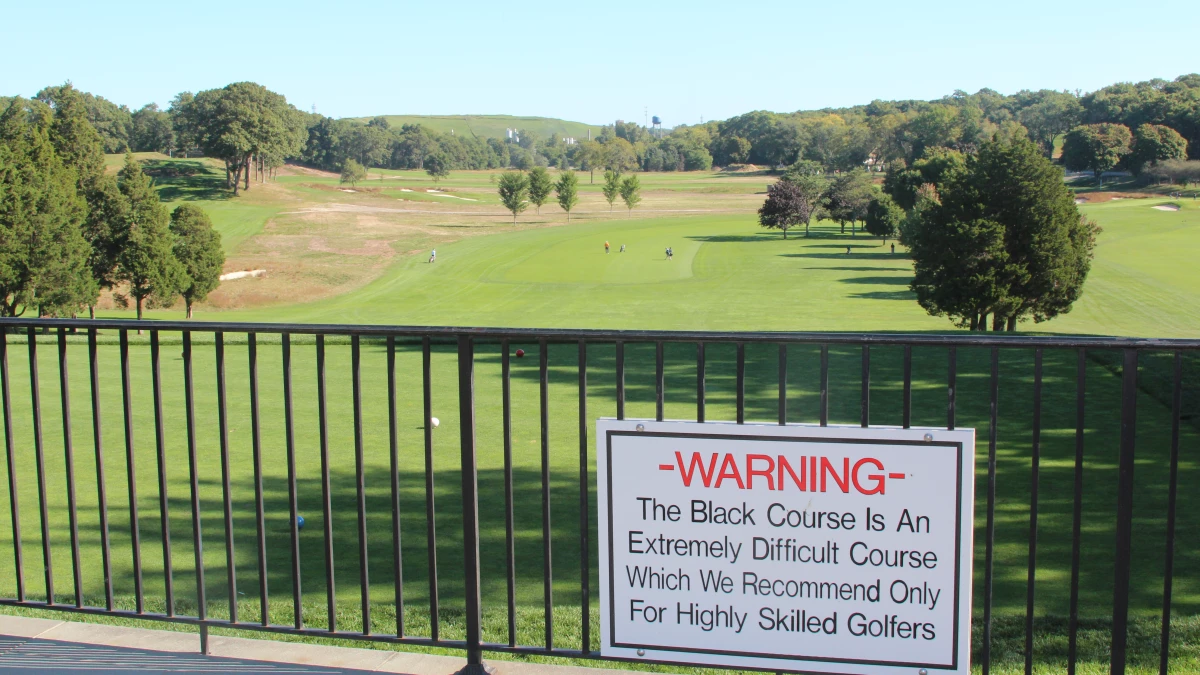 play Bethpage Black tips