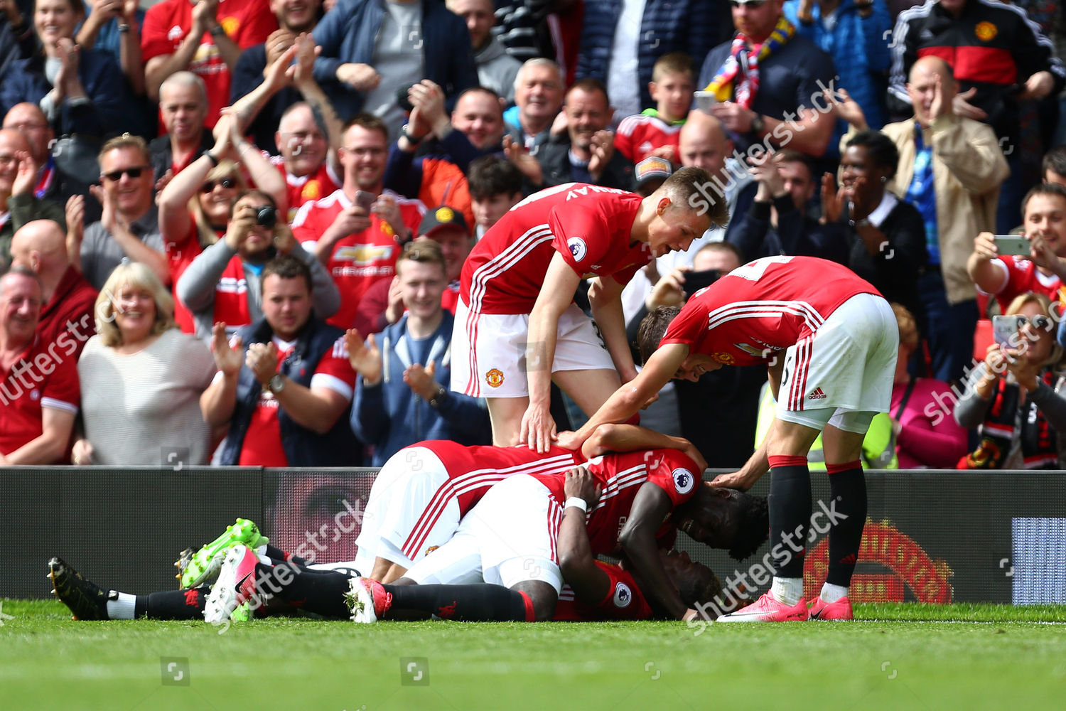 pogba celebration 0042