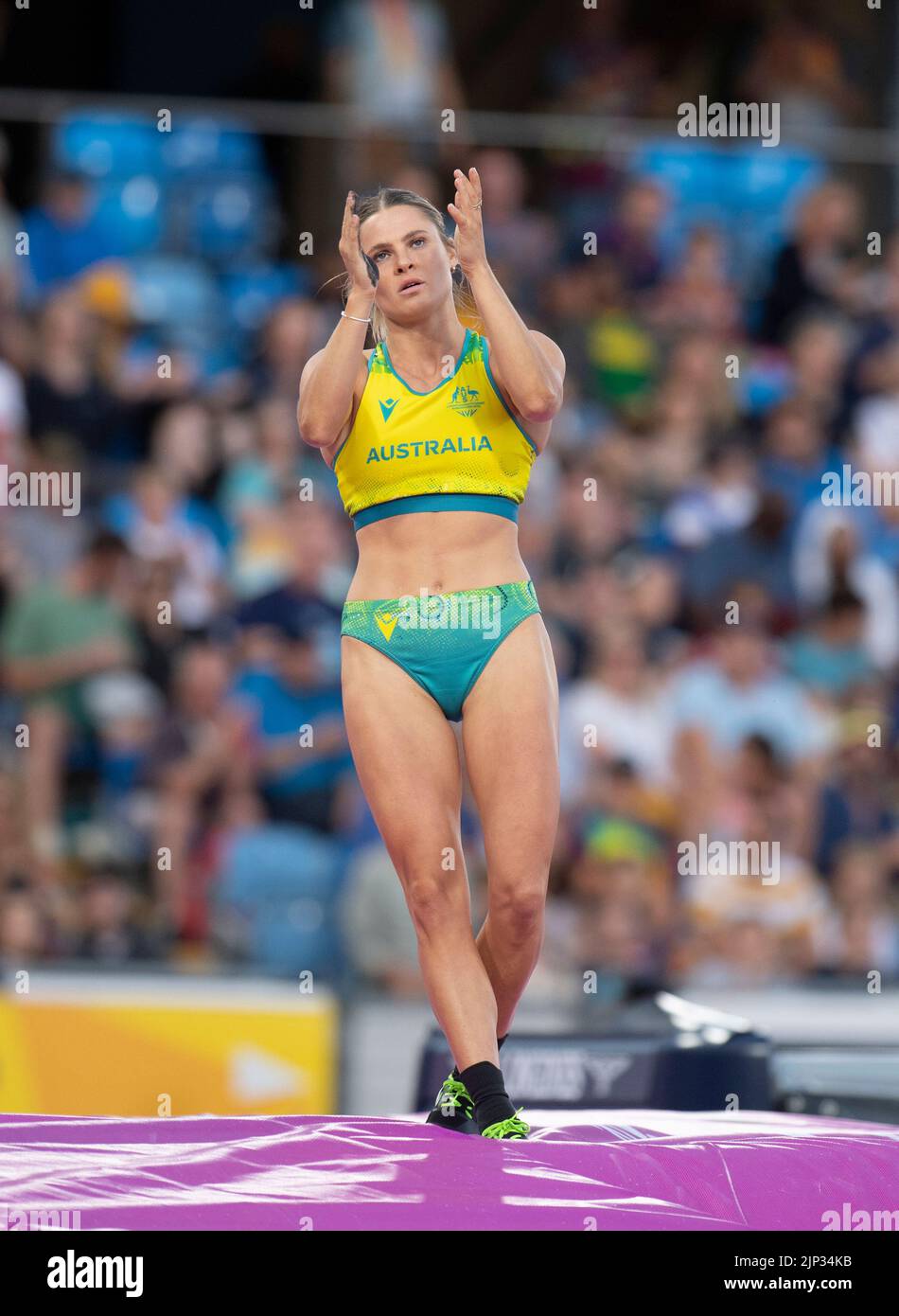 pole vault cameltoe 0019