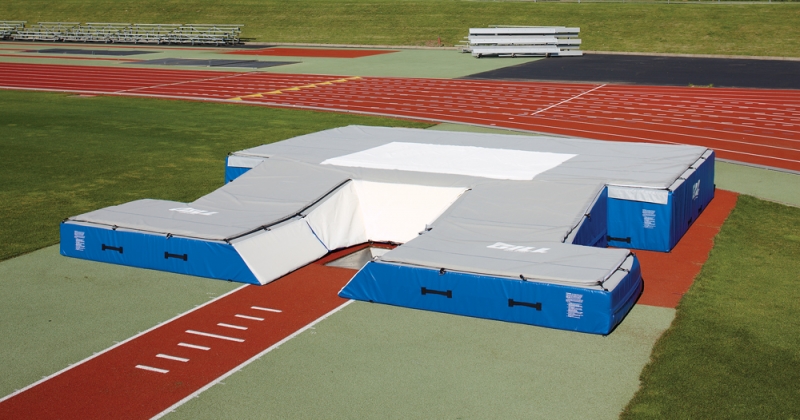 pole vault runway 0009