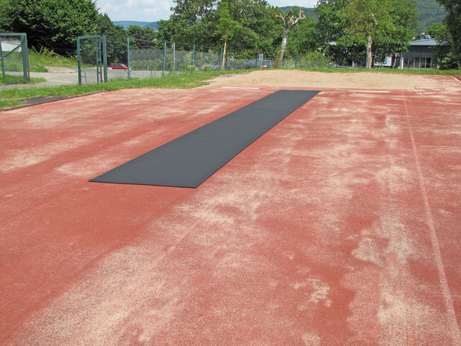 pole vault runway 0020