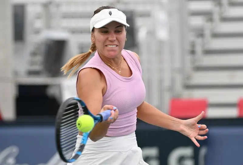 portrait sofia kenin 0040
