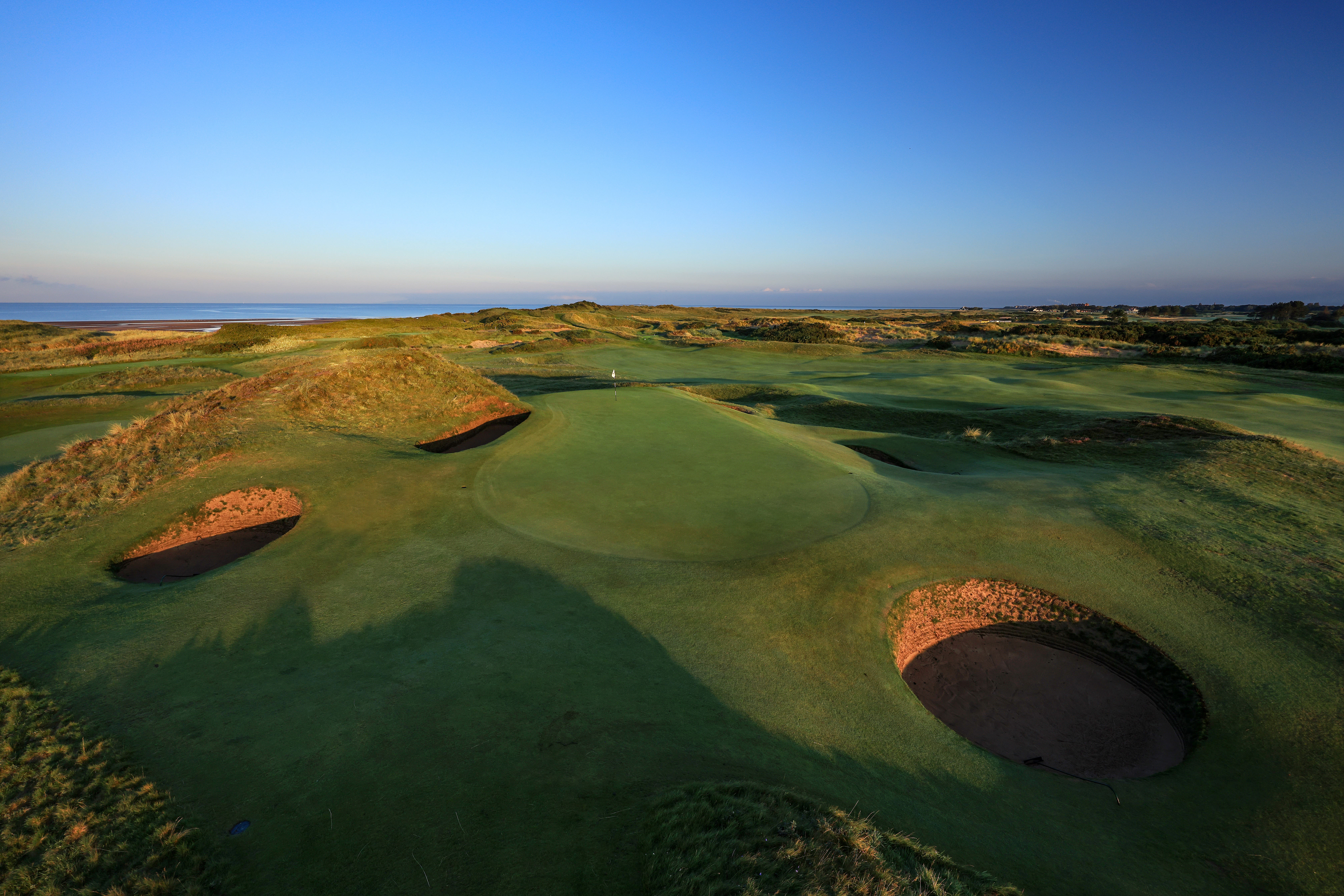 postage stamp golf hole 0010