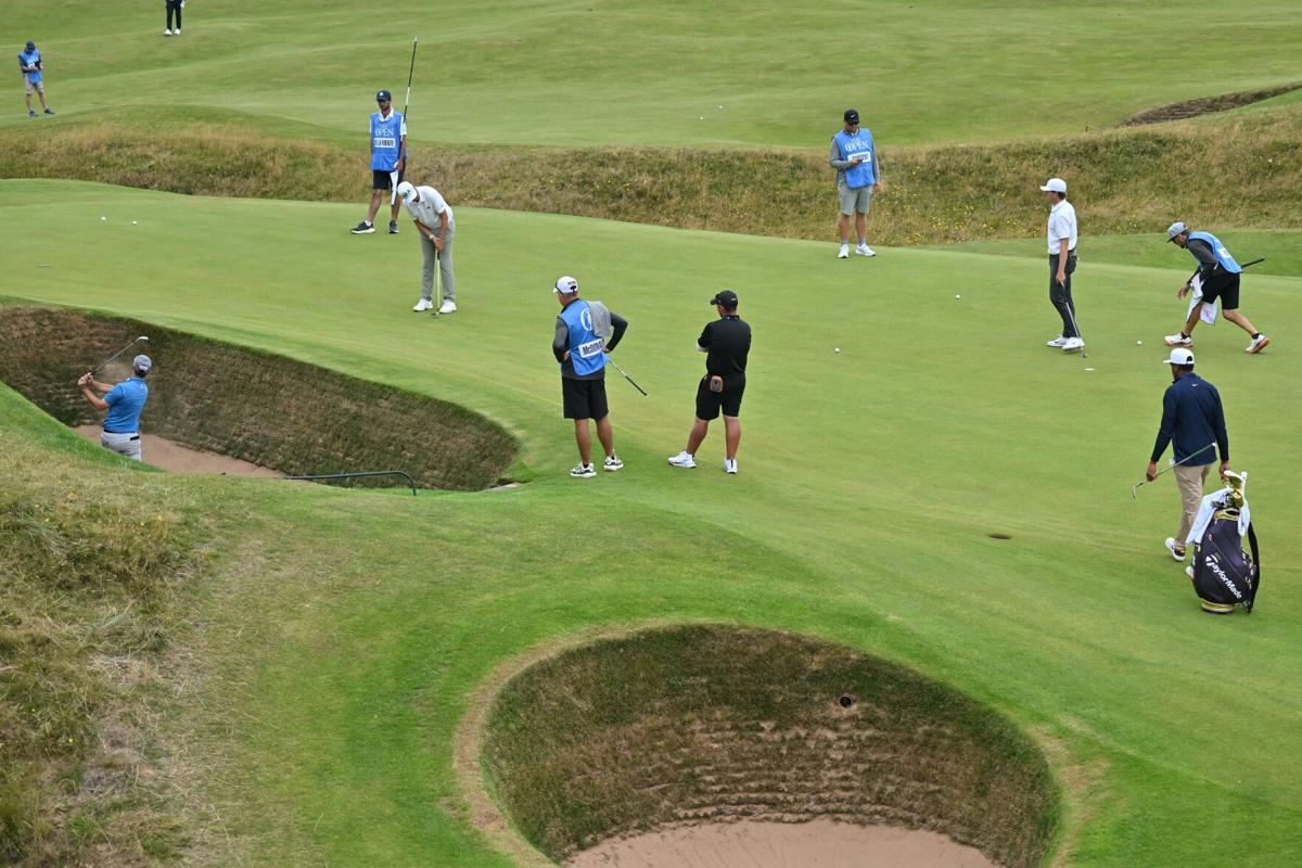 postage stamp golf hole 0011
