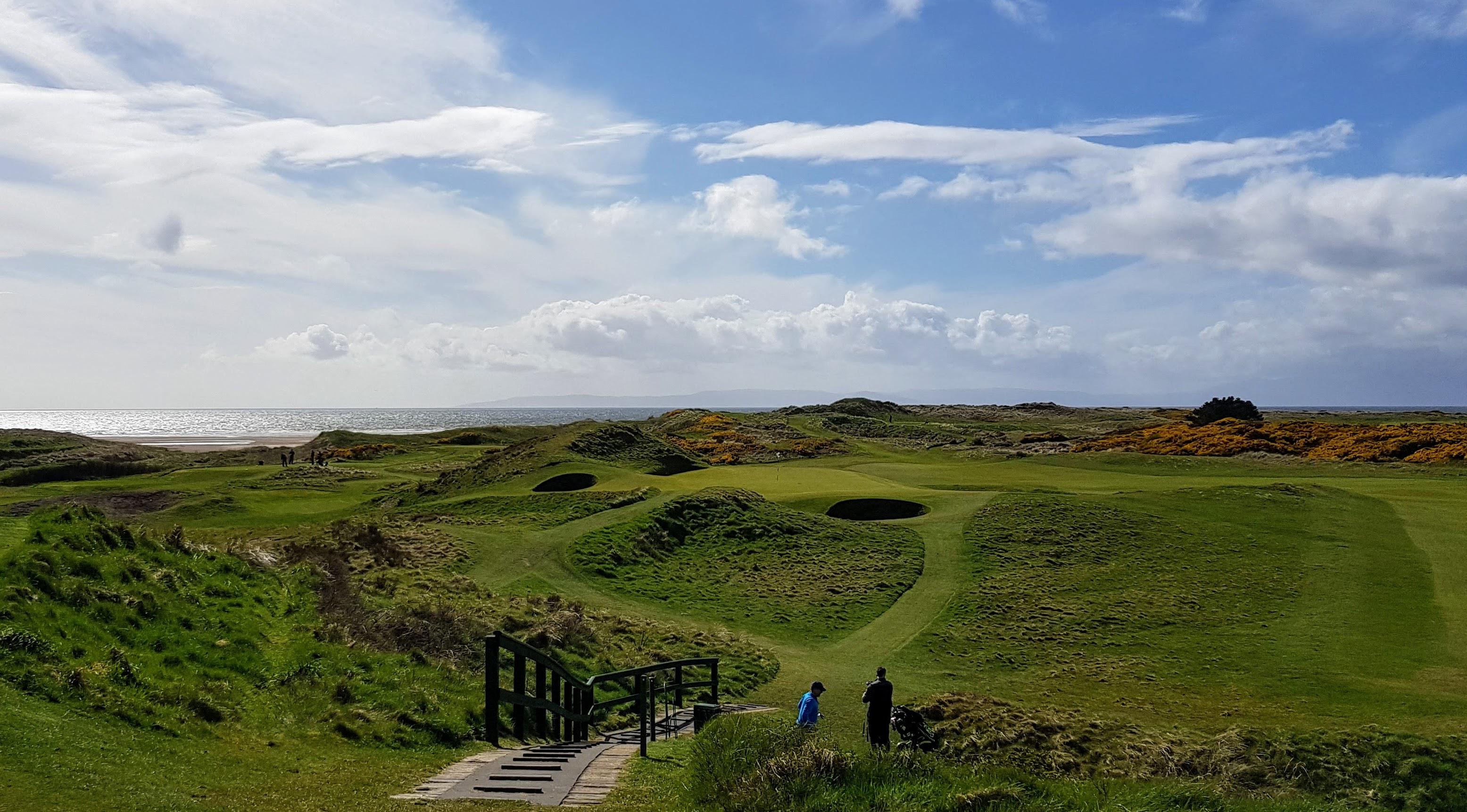 postage stamp golf hole 0012