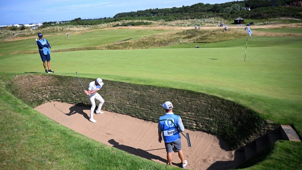 postage stamp golf hole 0039