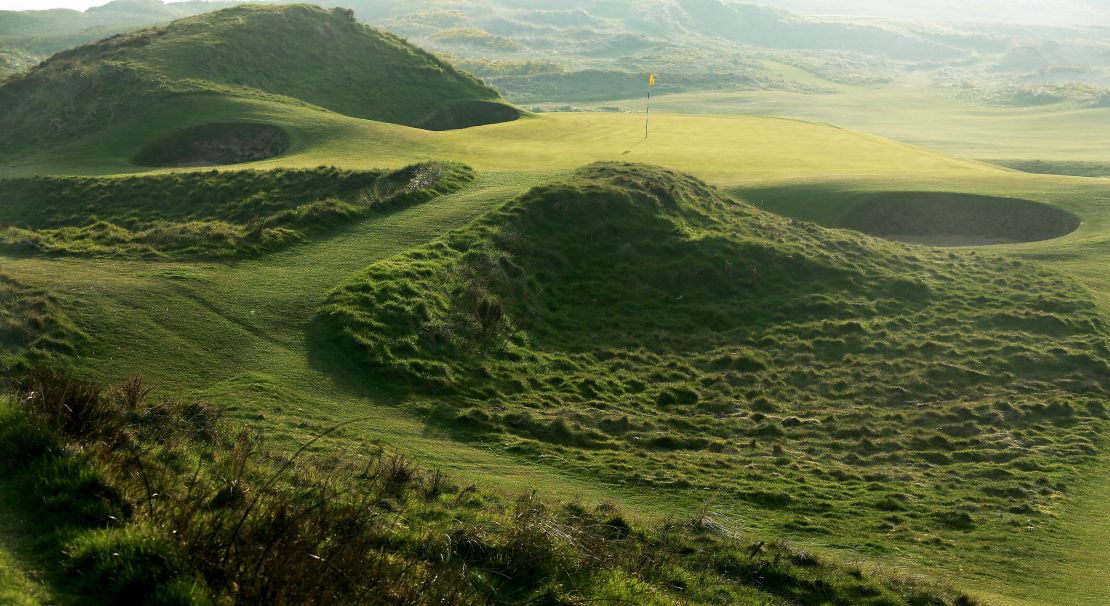 postage stamp golf hole 0043