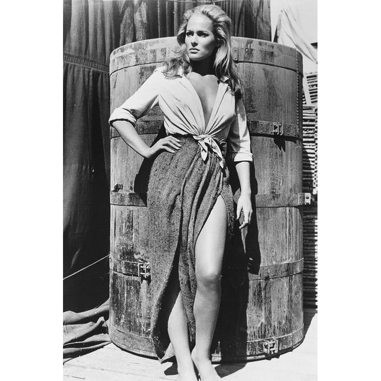 poster ursula andress 0047