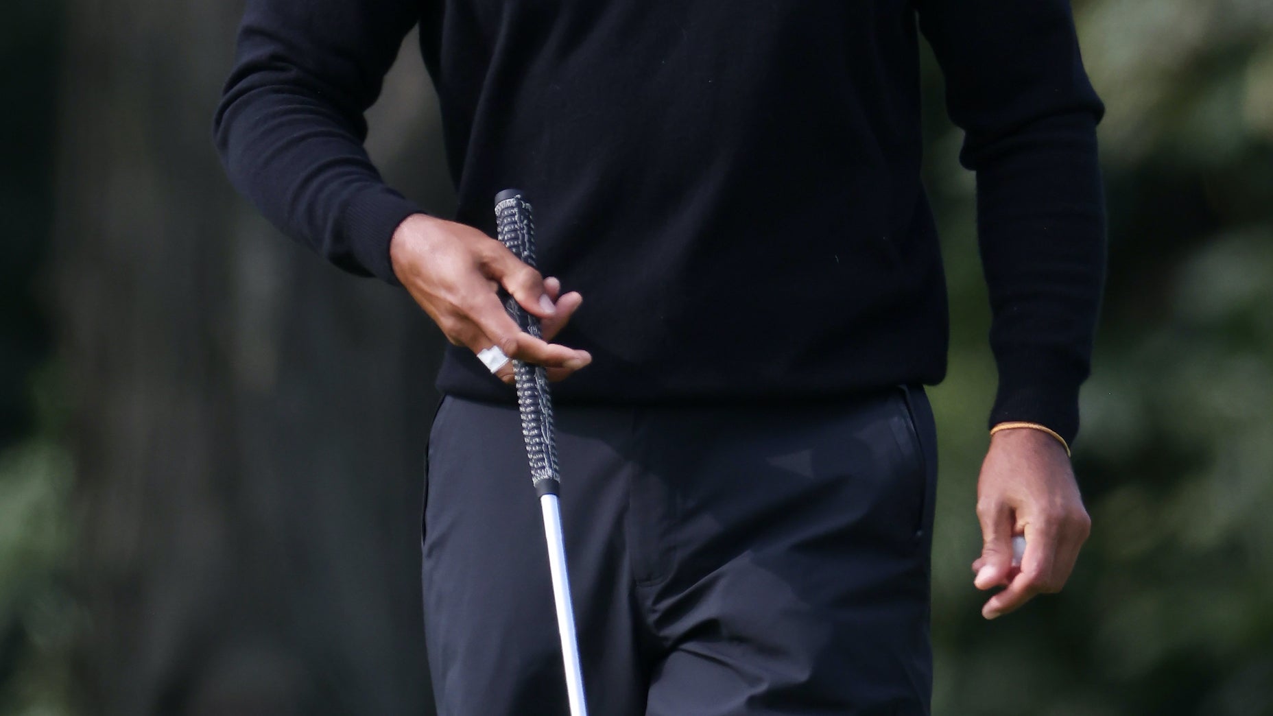 professional golfers grip size comparison